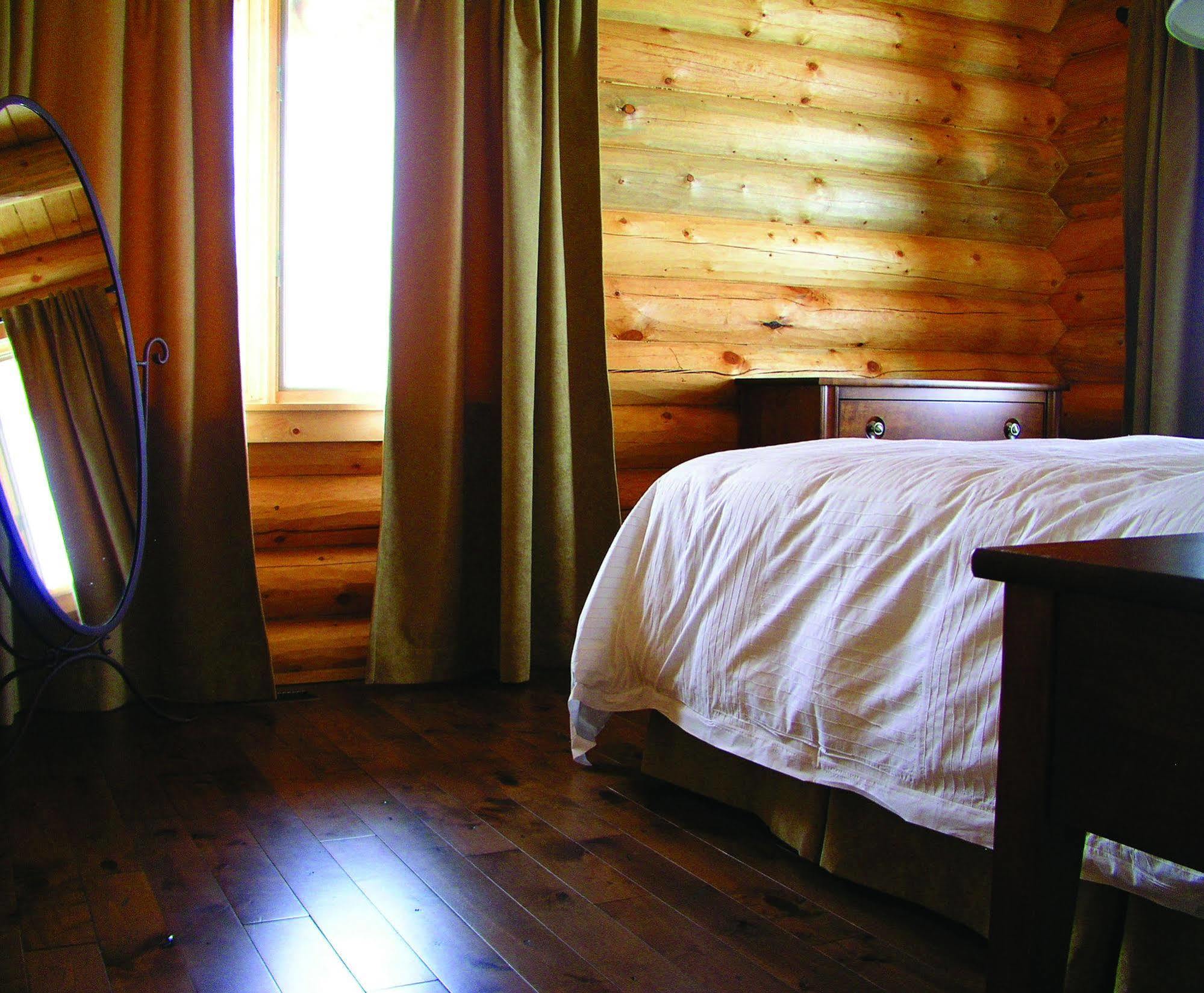 Blueberry Lake Resort Labelle Bagian luar foto